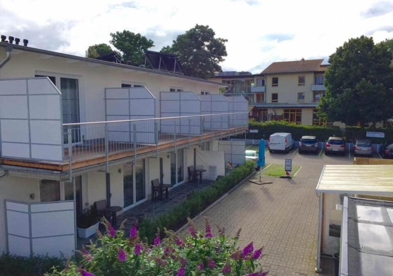 Hotel Zur Traube Ostseebad Kühlungsborn Exteriör bild