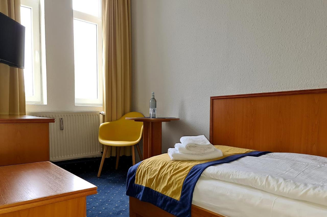 Hotel Zur Traube Ostseebad Kühlungsborn Exteriör bild
